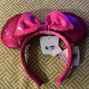 Sparkly pink Mickey Mouse ears